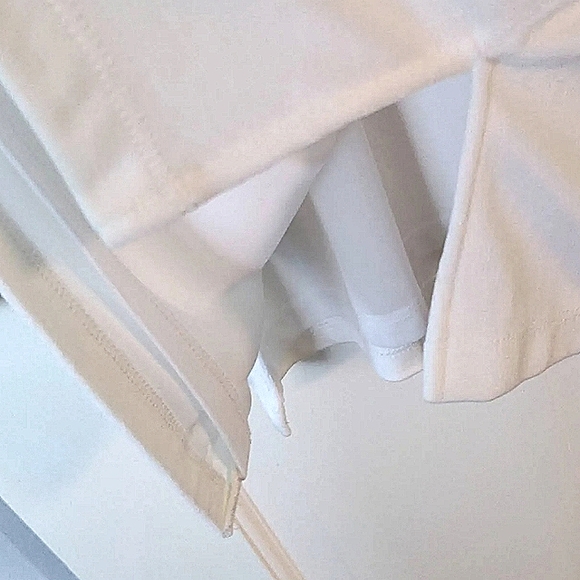 Chico's Travelers Classic Dreamcatcher Top - Picture 7 of 8